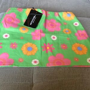 Never worn. Petite Green Floral Printed Micro Mini Skirt
